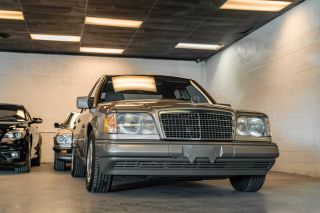 Image of 1995 MERCEDES-BENZ E-CLASS