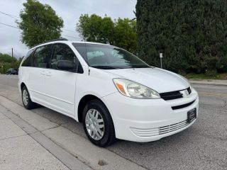 Image of 2005 TOYOTA SIENNA