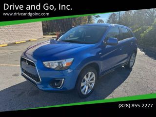 2015 MITSUBISHI OUTLANDER ES