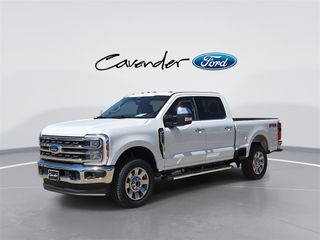 2025 FORD F250 SUPER DUTY CREW CAB LARIAT PICKUP 4D 6 3/4 FT