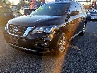 2019 NISSAN PATHFINDER SV