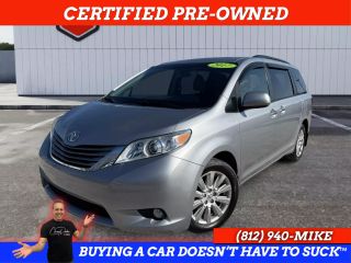 2017 TOYOTA SIENNA XLE