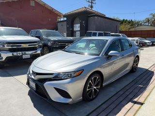Image of 2019 TOYOTA CAMRY