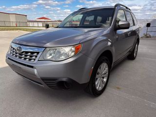 Image of 2011 SUBARU FORESTER