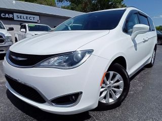 Image of 2018 CHRYSLER PACIFICA