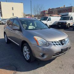 2013 NISSAN ROGUE SV