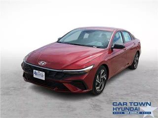 2025 HYUNDAI ELANTRA SEL