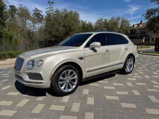 2017 BENTLEY BENTAYGA BASE
