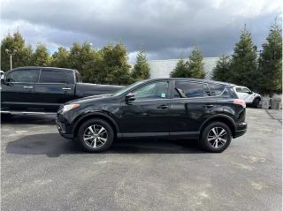 Image of 2018 TOYOTA RAV4