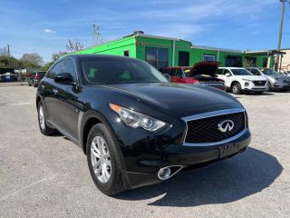 2017 INFINITI QX70 3.7