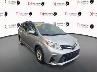 2020 TOYOTA SIENNA LE