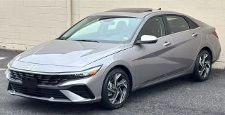 Image of 2025 HYUNDAI ELANTRA