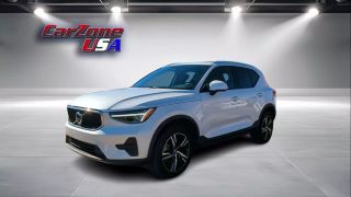 Image of 2023 VOLVO XC40