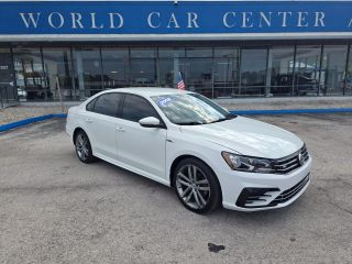 Image of 2018 VOLKSWAGEN PASSAT
