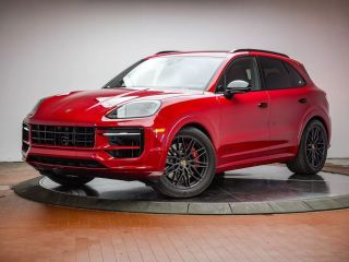 2025 PORSCHE CAYENNE GTS