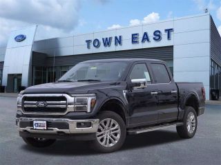 2025 FORD F150 LARIAT SUPERCREW 4WD 145