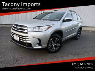 2018 TOYOTA HIGHLANDER LE