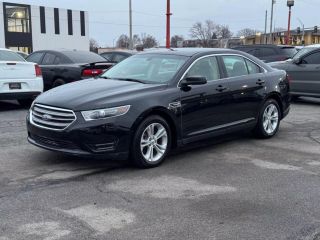 2017 FORD TAURUS SE