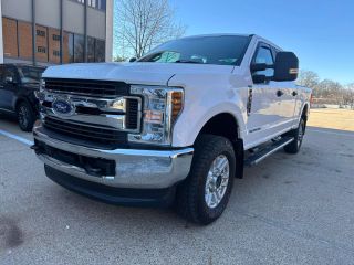 Image of 2019 FORD F350 SUPER DUTY CREW CAB