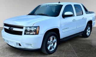 Image of 2011 CHEVROLET AVALANCHE LT SPORT UTILITY PICKUP 4D 5 1/4 FT
