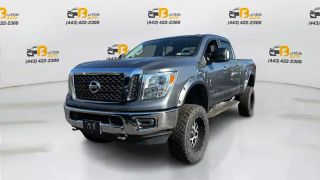2017 NISSAN TITAN XD SV