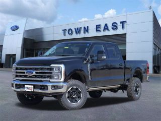 2025 FORD F150 LIGHTNING LARIAT SUPERCREW 4WD