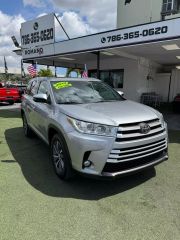 Image of 2019 TOYOTA HIGHLANDER
