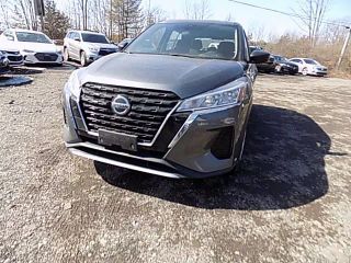 2021 NISSAN KICKS S