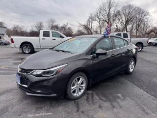 2017 CHEVROLET CRUZE LT