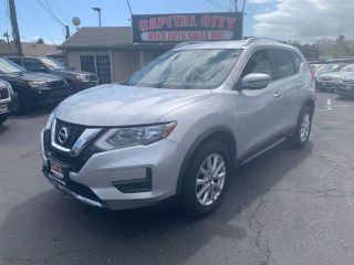 2017 NISSAN ROGUE SV