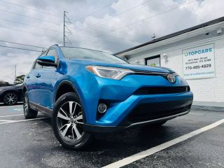 2017 TOYOTA RAV4 XLE
