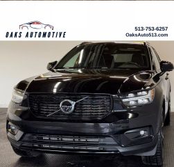 Image of 2019 VOLVO XC40