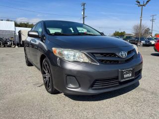 2012 TOYOTA COROLLA LE