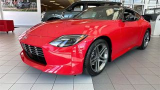 2025 NISSAN Z SPORT