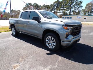 2025 CHEVROLET SILVERADO 1500 CREW CAB CUSTOM PICKUP 4D 5 3/4 FT