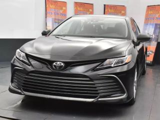 Image of 2021 TOYOTA CAMRY LE SEDAN 4D