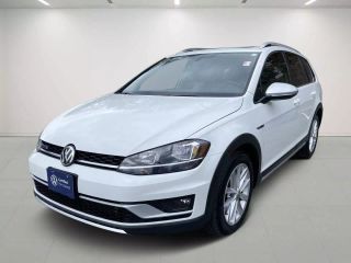 2019 VOLKSWAGEN GOLF ALLTRACK TSI SE