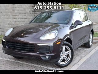 2018 PORSCHE CAYENNE BASE