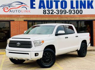 2017 TOYOTA TUNDRA SR5