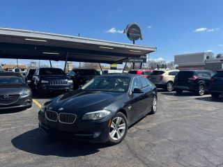 Image of 2012 BMW 5 SERIES