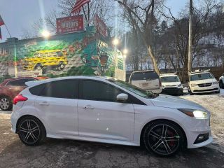 2016 FORD FOCUS ST