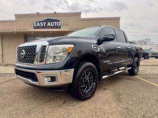 2017 NISSAN TITAN SV