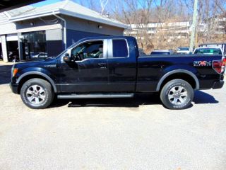 2011 FORD F150 STX