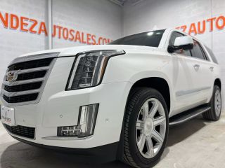 2017 CADILLAC ESCALADE LUXURY