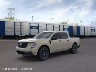 2025 FORD MAVERICK XLT PICKUP 4D 4 1/2 FT