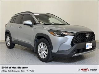 2022 TOYOTA COROLLA CROSS LE