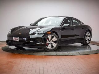 2025 PORSCHE TAYCAN S