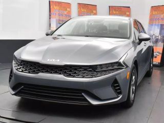 Image of 2023 KIA K5 LXS SEDAN 4D