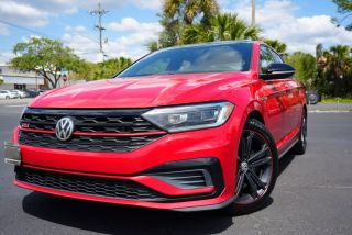 Image of 2019 VOLKSWAGEN JETTA GLI