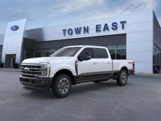 2025 FORD F250 SUPER DUTY CREW CAB KING RANCH PICKUP 4D 6 3/4 FT